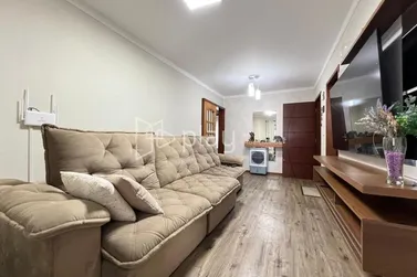 Apartamento &agrave; venda - 115m&sup2; - Meia Praia
