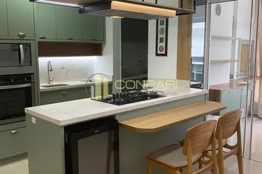 Apartamento para alugar - 95m&sup2; - Meia Praia