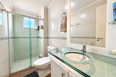 Apartamento &agrave; venda - 120m&sup2; - Barra Sul