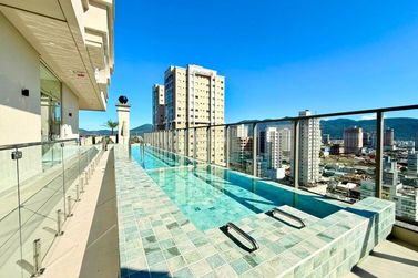 Apartamento &agrave; venda - 85m&sup2; - Meia Praia