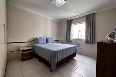 Apartamento &agrave; venda - 151m&sup2; - Centro