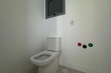 Apartamento &agrave; venda - 171m&sup2; - Centro