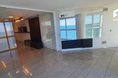 Apartamento para alugar - 238m&sup2; - Centro