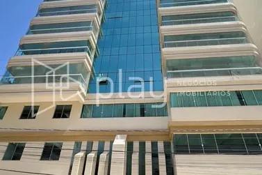 Apartamento &agrave; venda - 181m&sup2; - Meia Praia