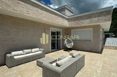 Casa &agrave; venda - 560m&sup2; - Casa Branca