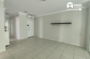 Apartamento para alugar - 92m&sup2; - Pioneiros
