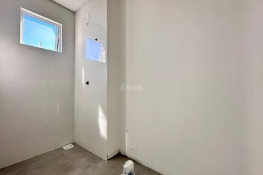 Apartamento &agrave; venda - 158m&sup2; - Meia Praia