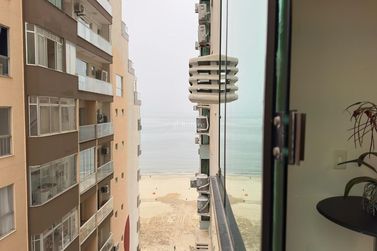 Apartamento &agrave; venda - 120m&sup2; - Centro