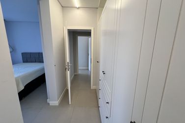 Apartamento &agrave; venda - 175m&sup2; - Meia Praia