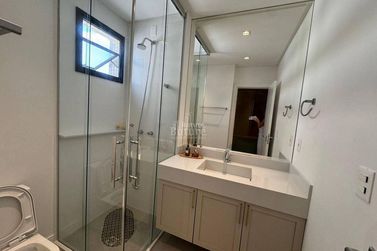 Apartamento &agrave; venda - Meia Praia