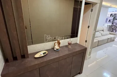 Apartamento &agrave; venda - 208m&sup2; - Centro
