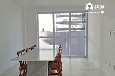 Apartamento para alugar - 135m&sup2; - Centro