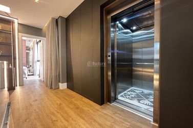 Casa &agrave; venda - 650m&sup2; - Regi&atilde;o das Praias