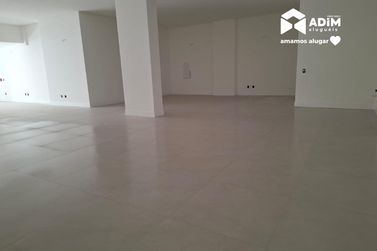 Sala Comercial para alugar - 200m&sup2; - Meia |Praia