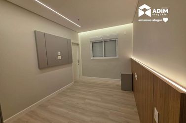 Apartamento para alugar - 170m&sup2; - Centro