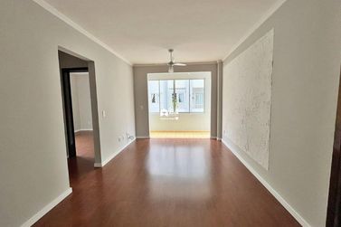 Apartamento para alugar - 75m&sup2; - Centro
