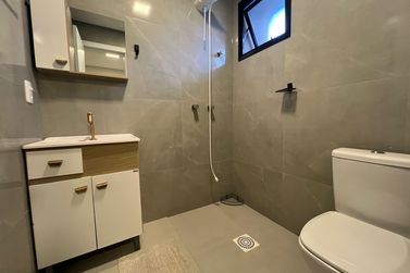 Apartamento para alugar - 69m&sup2; - Morretes