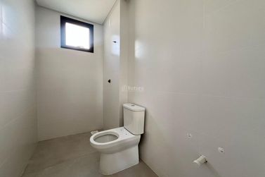 Apartamento &agrave; venda - 132m&sup2; - Meia Praia