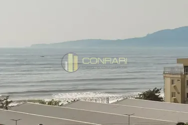 Apartamento &agrave; venda - 154m&sup2; - Meia Praia