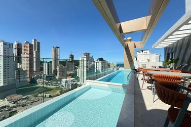 Apartamento &agrave; venda - 105m&sup2; - Centro