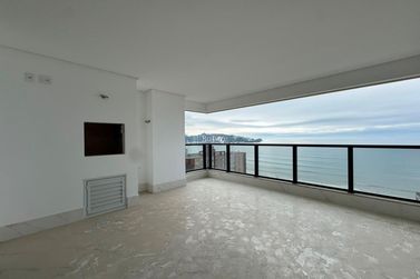 Apartamento &agrave; venda - 208m&sup2; - Centro