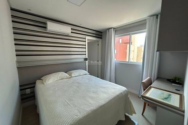 Apartamento &agrave; venda - Meia Praia