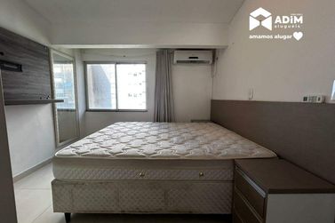 Apartamento para alugar - 100m&sup2; - Meia Praia