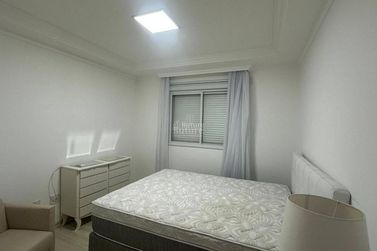 Apartamento &agrave; venda - Meia Praia