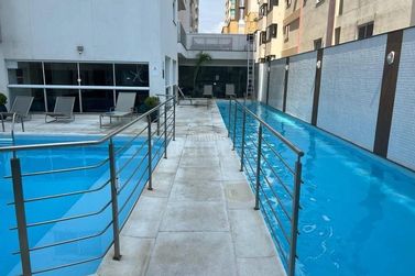 Apartamento &agrave; venda - Meia Praia