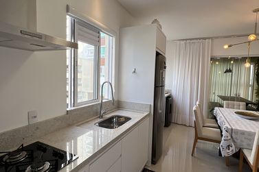 Apartamento &agrave; venda - Meia Praia
