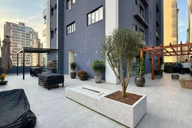 Apartamento &agrave; venda - Meia Praia