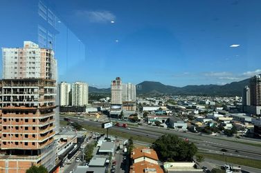 Apartamento &agrave; venda - 98m&sup2; - Andorinha