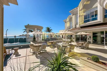 Apartamento &agrave; venda - 185m&sup2; - Meia Praia