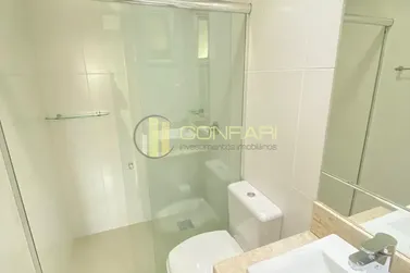 Apartamento &agrave; venda - 221m&sup2; - meia praia