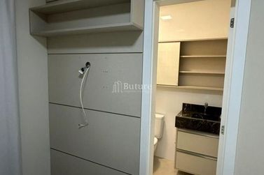 Apartamento &agrave; venda - 81m&sup2; - Meia Praia