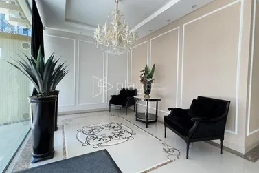 Apartamento &agrave; venda - 181m&sup2; - Meia Praia