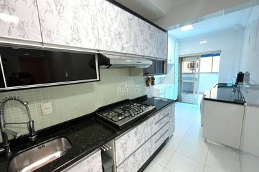 Apartamento &agrave; venda - Meia Praia