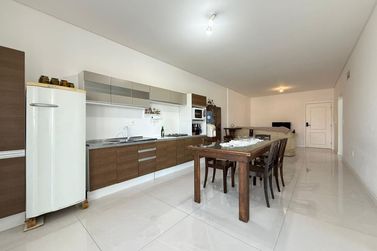 Apartamento &agrave; venda - 173m&sup2; - 