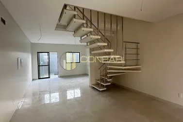 Sobrado &agrave; venda - 167m&sup2; - Morretes