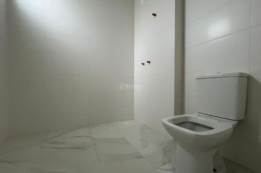 Apartamento &agrave; venda - 125m&sup2; - Meia Praia