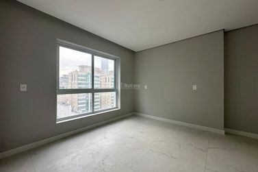 Apartamento &agrave; venda - 132m&sup2; - Castelo Branco
