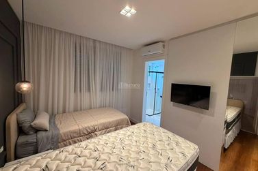Apartamento &agrave; venda - Meia Praia