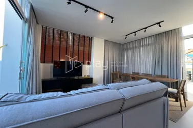 Apartamento &agrave; venda - 260m&sup2; - Meia Praia