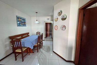 Apartamento &agrave; venda - Meia Praia