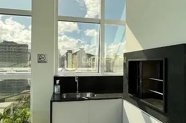 Apartamento &agrave; venda - 271m&sup2; - Meia Praia