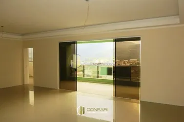 Apartamento &agrave; venda - 193m&sup2; - Meia Praia