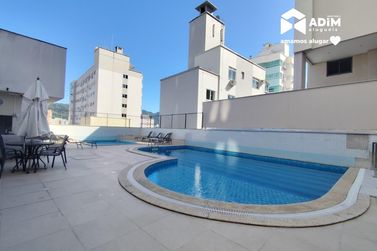 Apartamento para alugar - 104m&sup2; - Centro