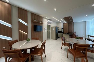 Apartamento &agrave; venda - 118m&sup2; - Centro