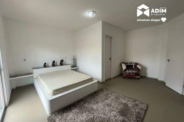 Casa para alugar - 323m&sup2; - Barra