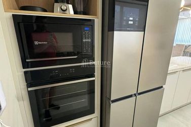 Apartamento &agrave; venda - Meia Praia